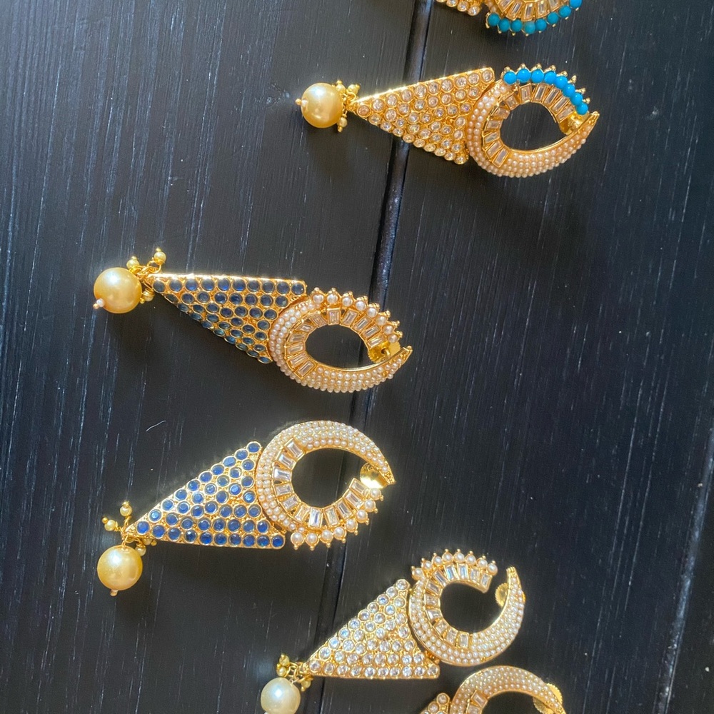 22K Gold playing with AD/CZ stones